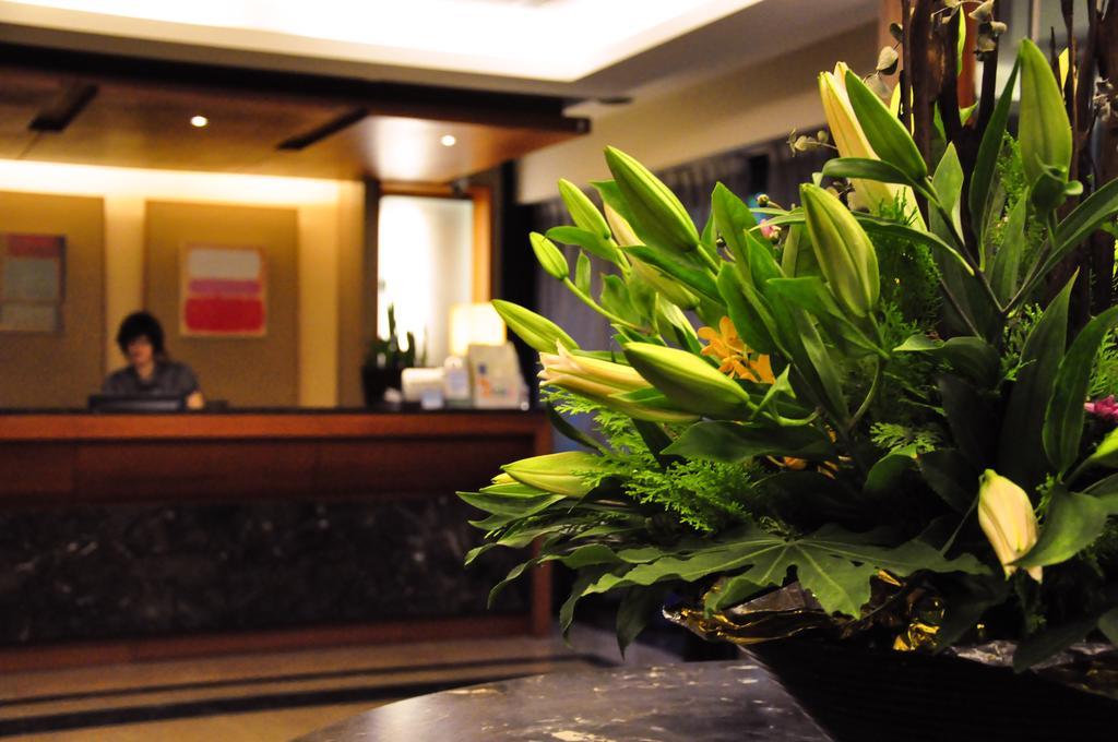Jingan Classic Inn Zhonghe  Buitenkant foto