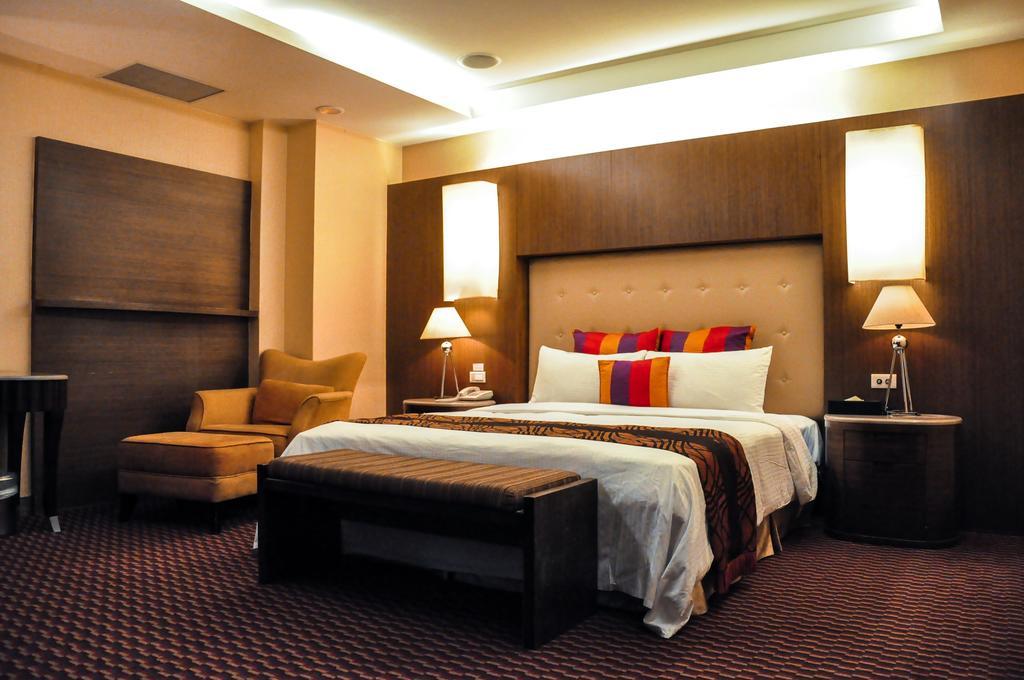 Jingan Classic Inn Zhonghe  Buitenkant foto